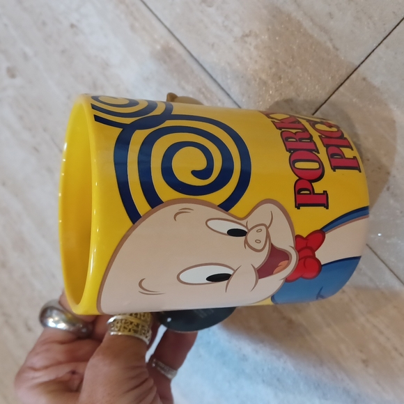 Looney Tunes Other - NWT Looney Tunes Porky Pig Spinner Mug